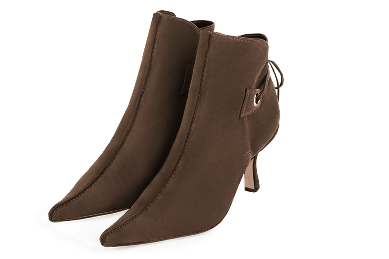 Chocolate brown women's ankle boots with laces at the back. Pointed toe. High slim heel. Front view - Florence KOOIJMAN